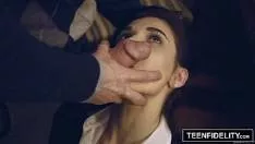 فيلم اباحي روماني سوبر يعطيها اللسان الثابت